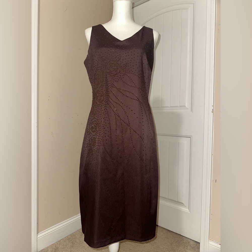 CDC brand Elegant Brown Sleeveless Dress